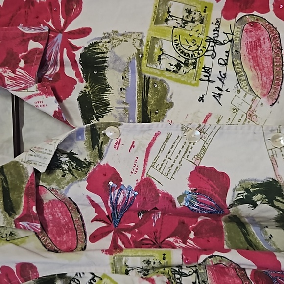 Units size lg shacket. Fully lined - Picture 4 of 8